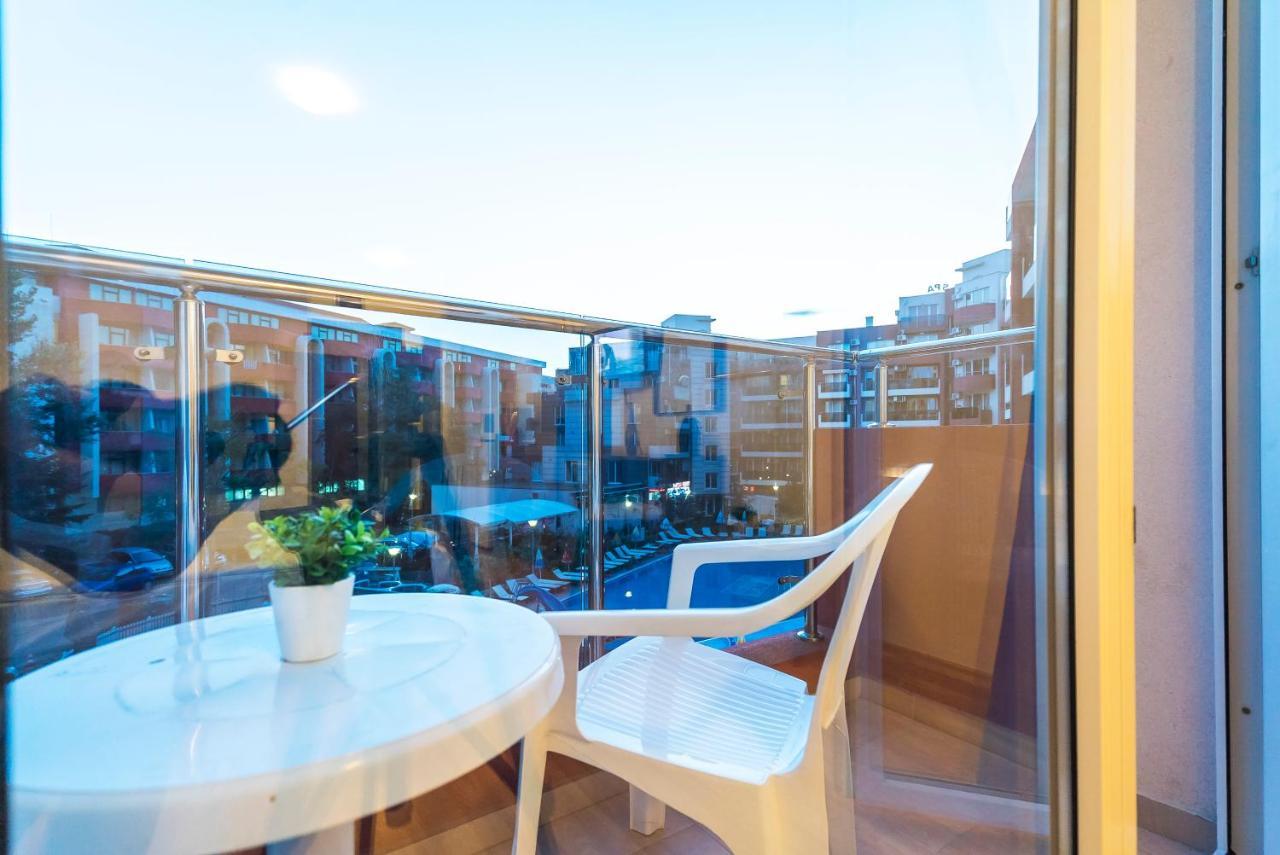 Apartments In Hotel Admiral Plaza Sunny Beach Esterno foto